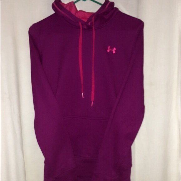 Under Armour Other - ❣️UNDER ARMOUR HOODIE ❣️